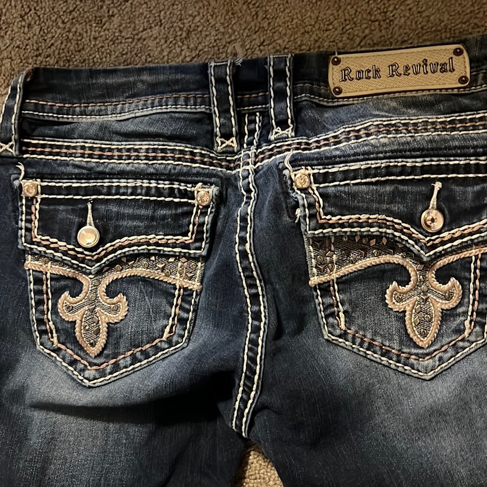 Rock Revival ankle jeans